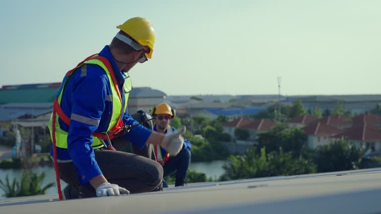  Lemon Hill, CA Roofing Service Pros